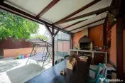 Casă / Vilă cu 5 camere de vânzare, Cartier Episcopia