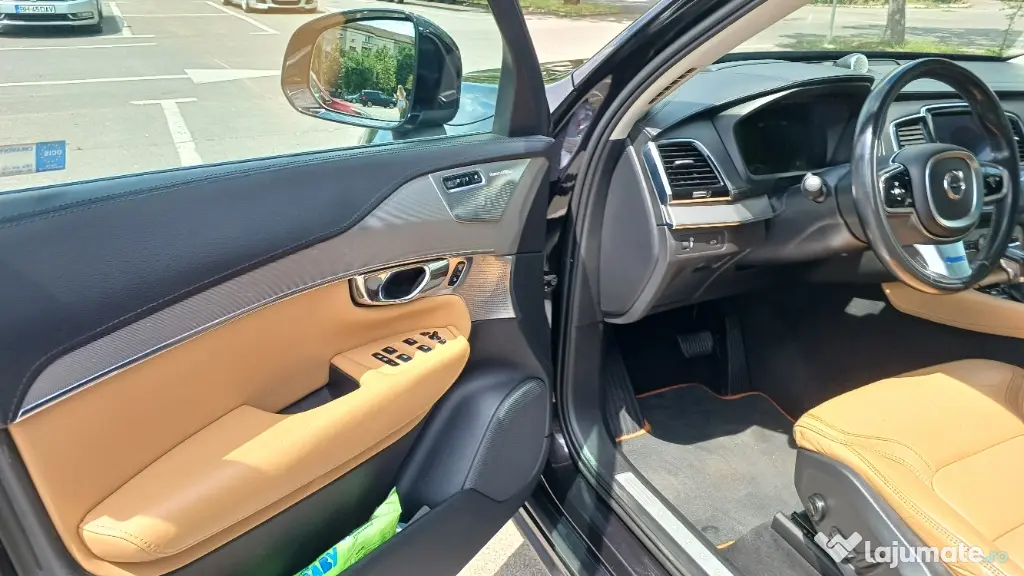 VOLVO XC 90 2.0 diesel,automat,4x4,pneumatic,Model Inscription/R Design 2016,7 Locuri,225cp