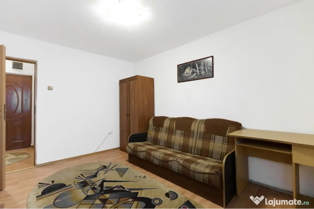 Apartament 2 camere decomandat parter Războieni