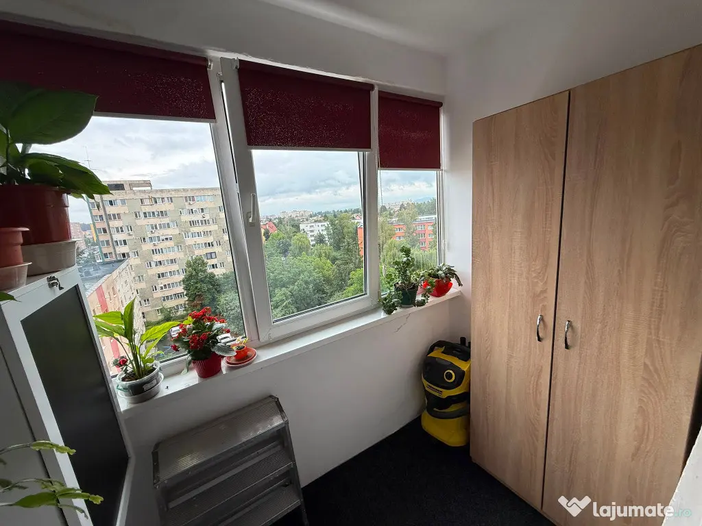 Garsoniera semidecomandata | etaj intermediar | Zona Astra