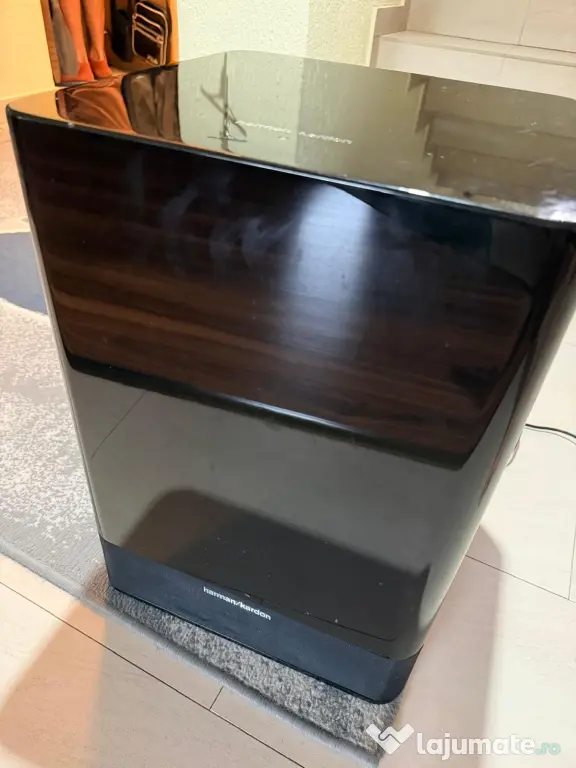Subwoofer Harman Kardon SUB-TS2BQ – mare, puternic – difuzor bazaie