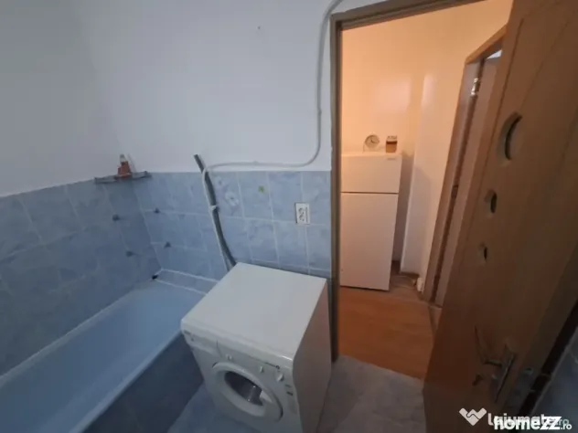 Garsonieră, mobilată si utilată, Rovine - Craiova (Dolj)