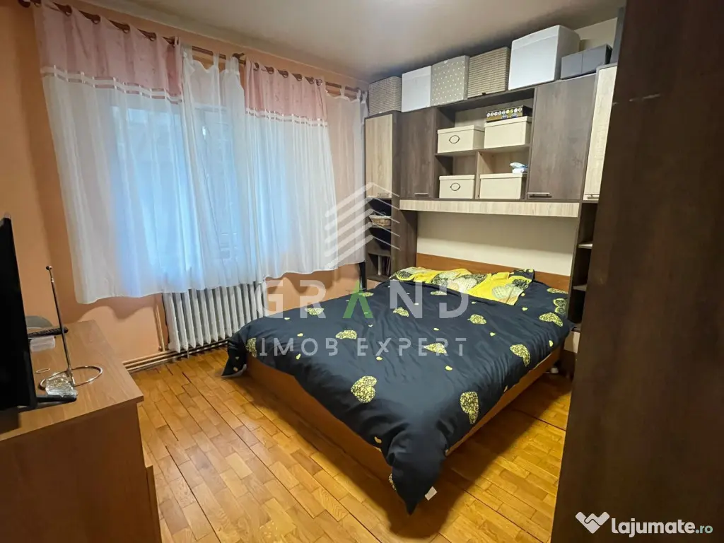 Apartament 3 camere de vanzare, 2 bai, ZORILOR