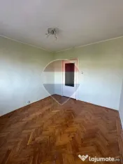 Apartament 3 camere decomandat Piața Rogerius 