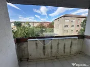 Apartament 3 camere decomandat Piața Rogerius 