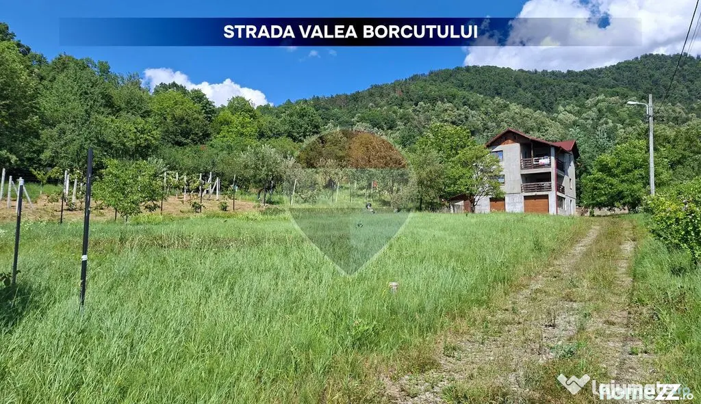 CASA cu priveliste si teren pe Valea Borcutului - Baia Mare (Maramures)