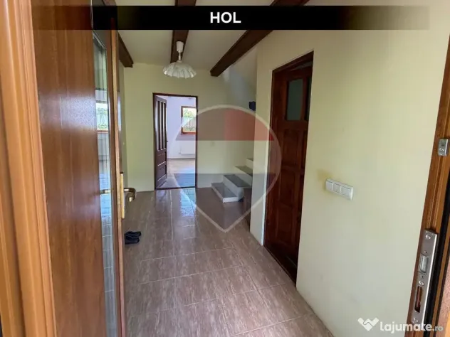 CASA cu priveliste si teren pe Valea Borcutului
