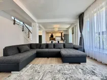 Vilă premium 4 camere de închiriat – Complex Aerocity, Tunari