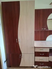 Vând set dormitor 