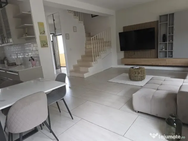Inchiriez casa cu 5 camere in Subcetate ID:45401