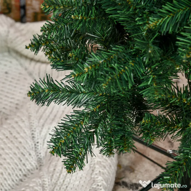 Brad de Craciun Artificial 210cm 631 Ramuri Dese din PVC ecologic, Baza Ф50, Verde, Decoratiune de Craciun HOMCOM | Aosom Romania