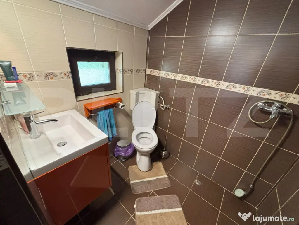 Casă P+M, 110 mp, teren 938 mp, zona Mănăstioara - Manastioara (Dambovita)