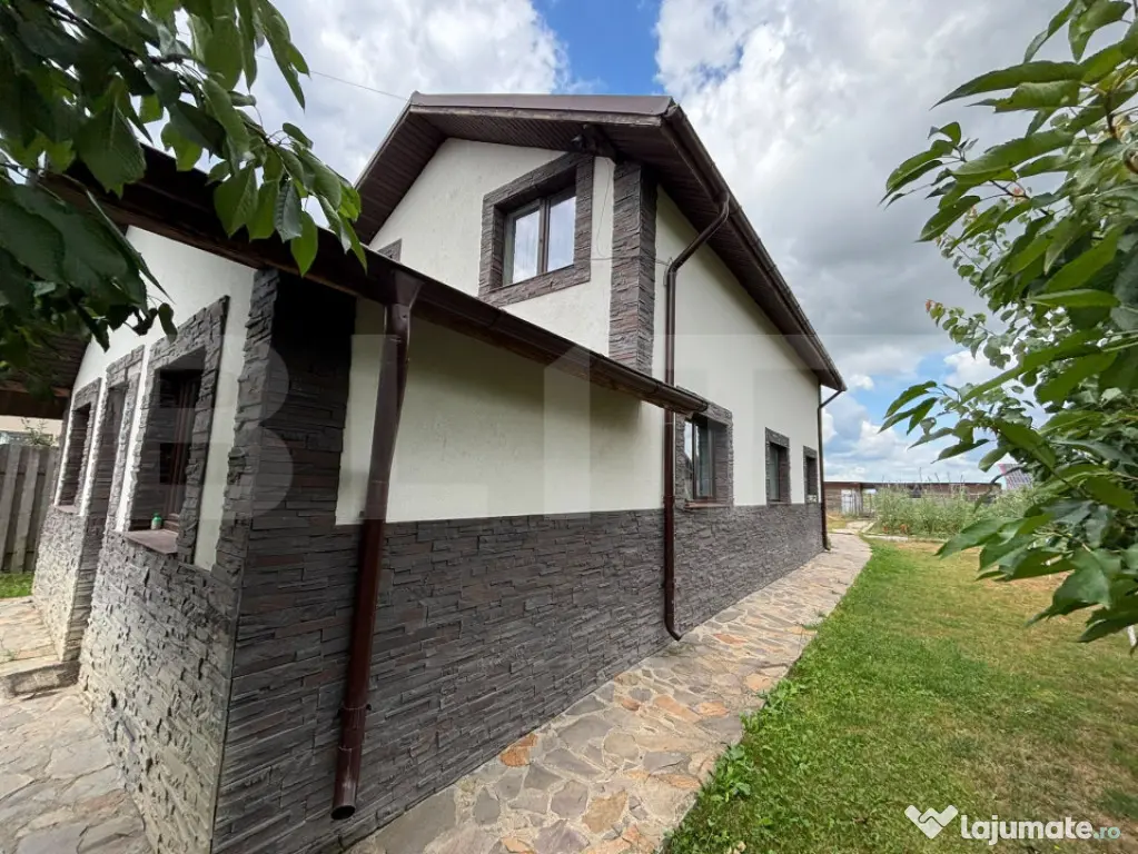 Casă P+M, 110 mp, teren 938 mp, zona Mănăstioara - Manastioara (Dambovita)