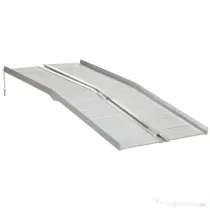HOMCOM Rampe Mobile pentru Scaune cu Roți și Scutere, Pliabilă, Antiderapantă, Aliaj, Capacitate 272kg, 183x72x5cm, Silver | Aosom Romania