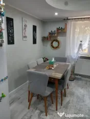 Apartament Cu 3 Camere Decomandate Etaj 1 Zona Burdujeni 