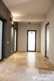 Birou modern de închiriat – 35,3 mp 