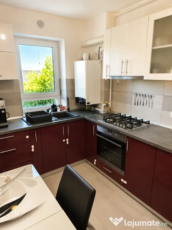Kasper Coresi | 2 Camere Decomandat | Etaj 1 | Terasă 16 mp | Boxă