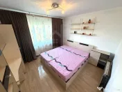 Apartament 3 camere si 2 bai Rovine decomandat 67mp an1985