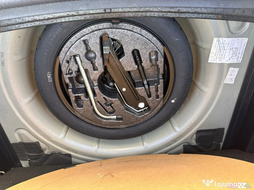 VOLKSWAGEN GOLF 6 PLUS