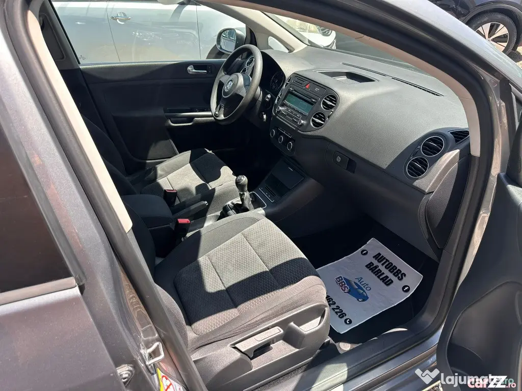 VOLKSWAGEN GOLF 6 PLUS