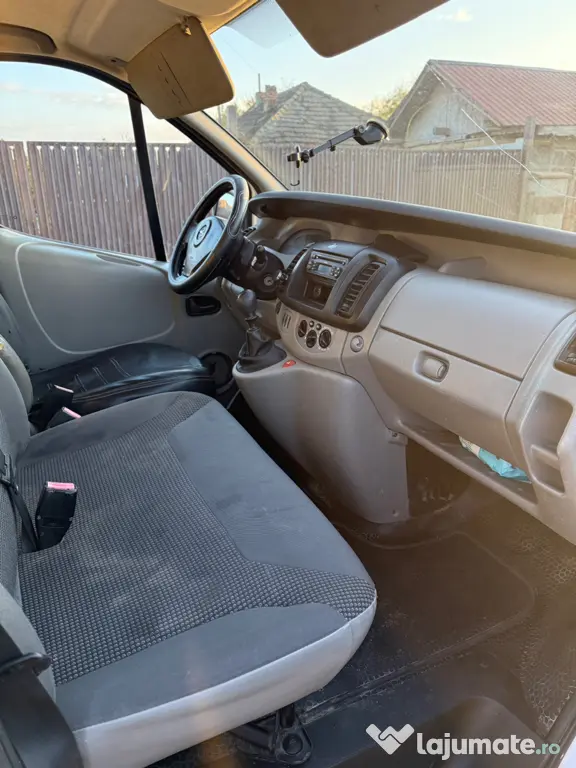 Vând Opel Vivaro 2.0CDTI