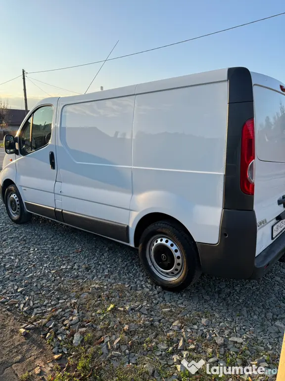 Vând Opel Vivaro 2.0CDTI