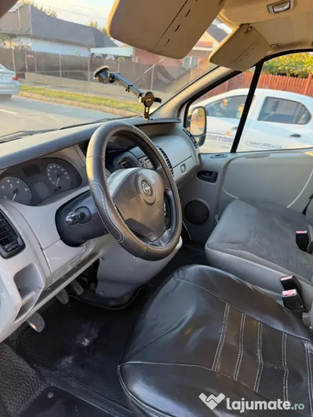 Vând Opel Vivaro 2.0CDTI