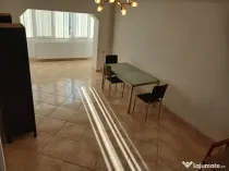 Închiriez apartament 3 camere spital centralà proprie