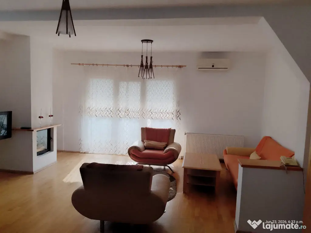Vanzare Mansarda Valea Aurie