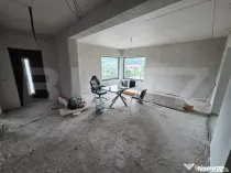 Casă individuală de vânzare cu curte proprie, Jibou