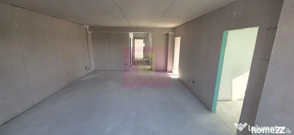 Apartament NOU cu 4 camere de vanzare in Campina - Campina (Prahova)