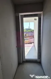 Apartament NOU cu 4 camere de vanzare in Campina 