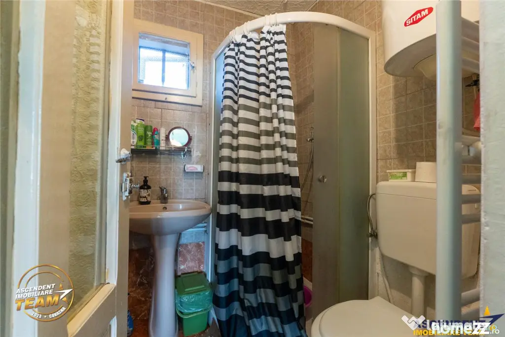 FILM! Casa cu sura, pivnita, balta cu pesti, 2.280 mp teren