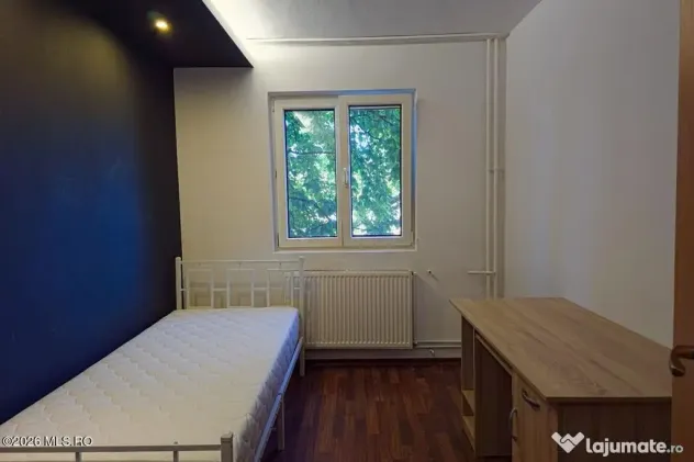 Bulevardul Cetatii - Apartament 4 Camere, Etaj 1, Central...