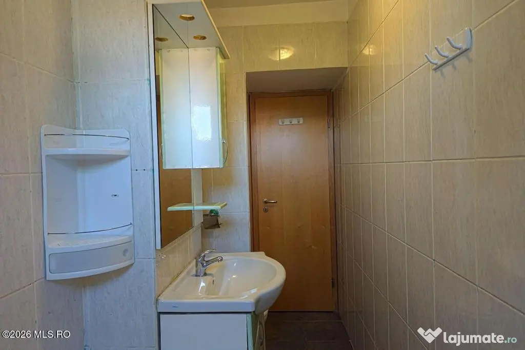 Bulevardul Cetatii - Apartament 4 Camere, Etaj 1, Central...