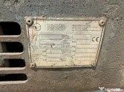 Dezmembrez excavator pe senile Neuson 14504 RD 