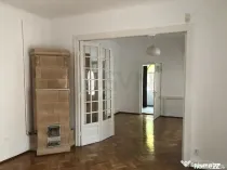 Apartament in vila Casin