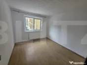 Apartament luminos cu 3 camere 