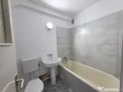 3 camere - Maior Coravu - Vatra Luminoasa 