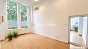 De inchiriat spatiu comercial central 