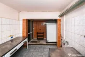 Spatiu Comercial Stradal -zona Teilor -De închiriat-Pitesti 