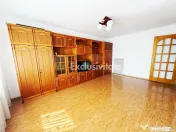 Apartament 3 camere decomandat + mansarda Curtea de Arges... 