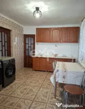 Apartament 3 camere | Parcare in curte | Calea Turzii 