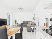 Apartament 2 camere, etaj 1 , prima inchiriere - Sanpetru Su 