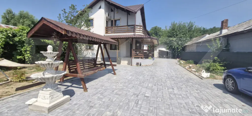 Casă de vânzare, teren de 1.000 mp, zona Titu