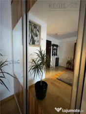 Garsoniera spatioasa de in Centrul Vechi 