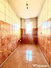 Apartament 3 camere, str. Milcov, Bacau 