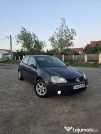 VOLKSWAGEN Golf 5 