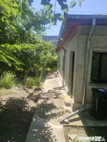 Casă,cartier Brosteni/Buzau
