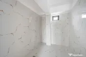 Apartament cu 2 camere - Pod ce poate fi transformat in biro 
